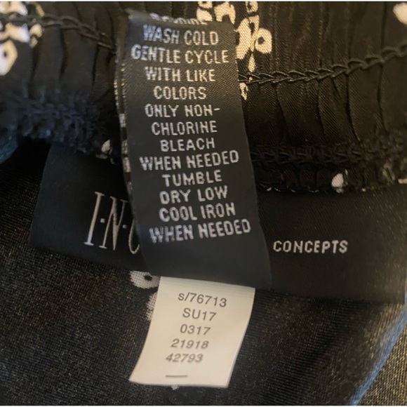 INC wide leg pants. Size XL with elastic waist band. Good condition. - Picture 8 of 12